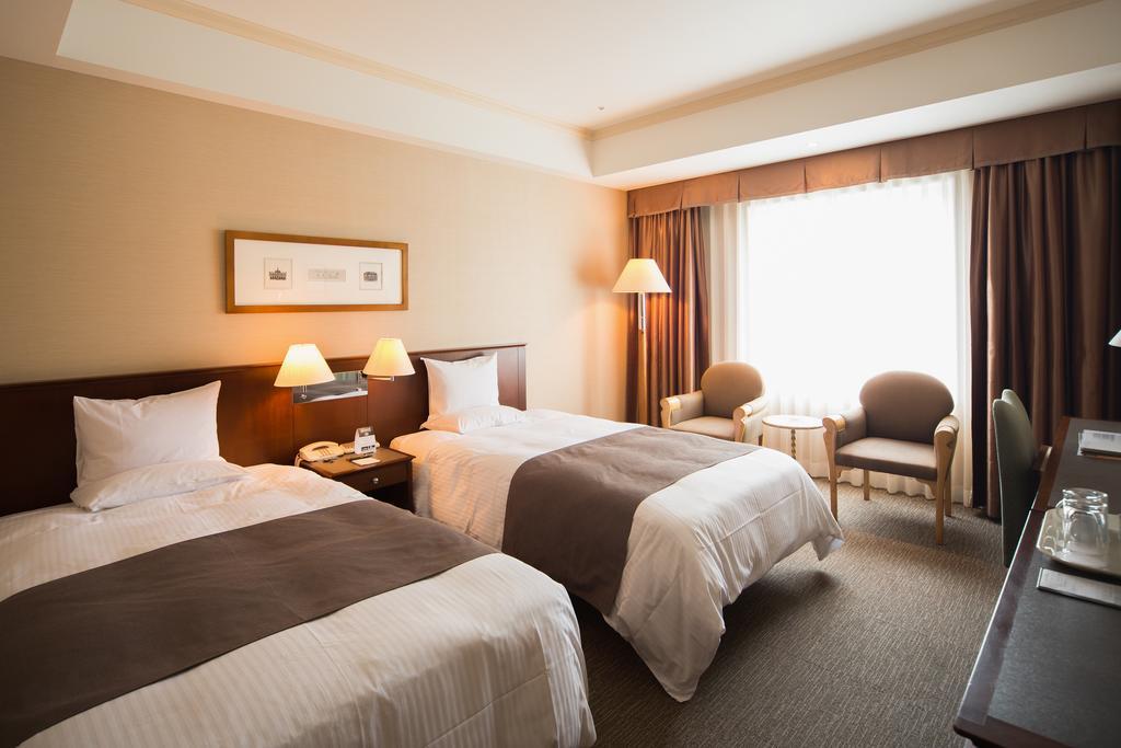 Rembrandt Hotel Ebina Extérieur photo