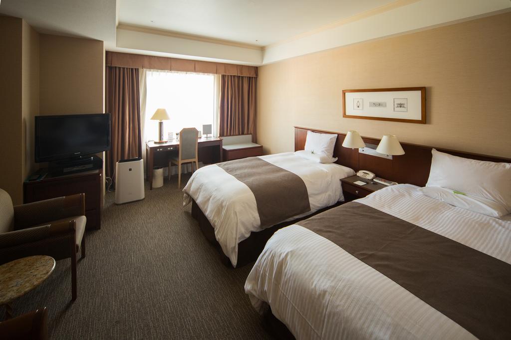 Rembrandt Hotel Ebina Extérieur photo