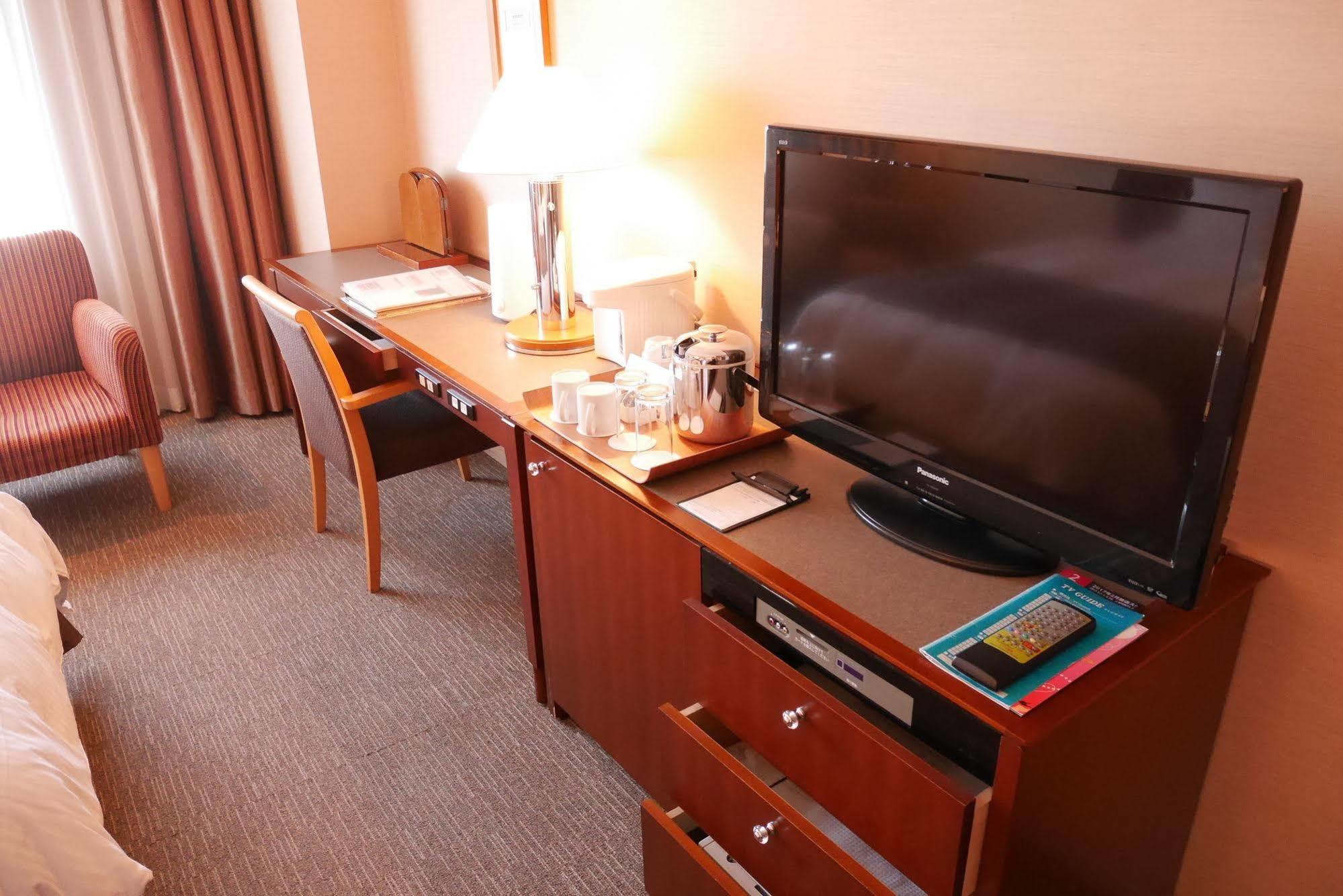 Rembrandt Hotel Ebina Extérieur photo